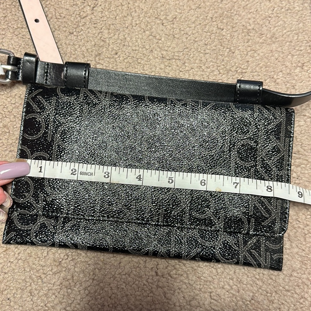 Calvin Klein Fanny Pack - Picture 5 of 7
